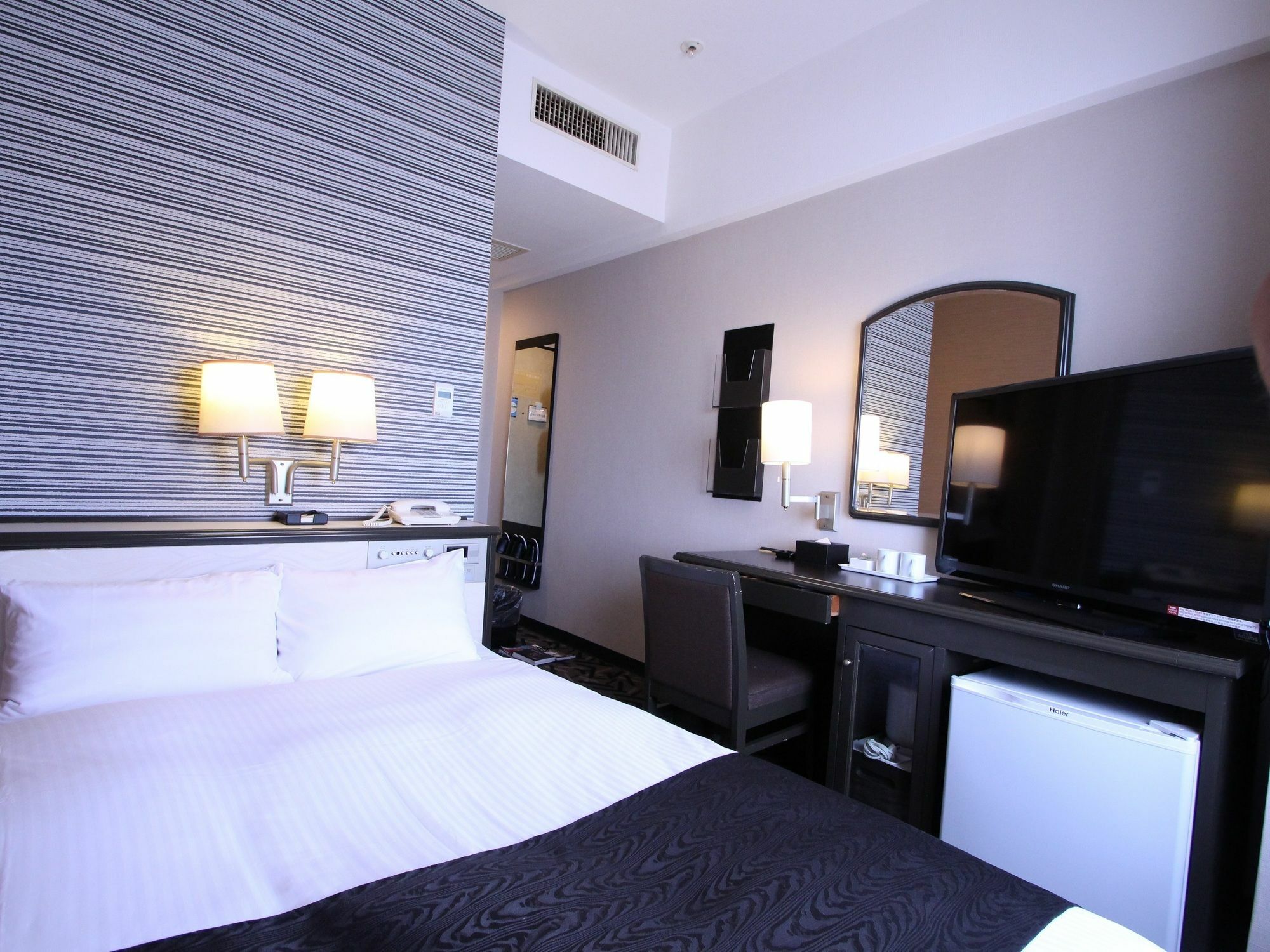 Apa Hotel Takaoka Marunouchi Εξωτερικό φωτογραφία